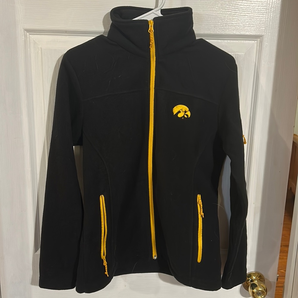 Columbia Black and Yellow Women's Iowa Hawkeye Sweater